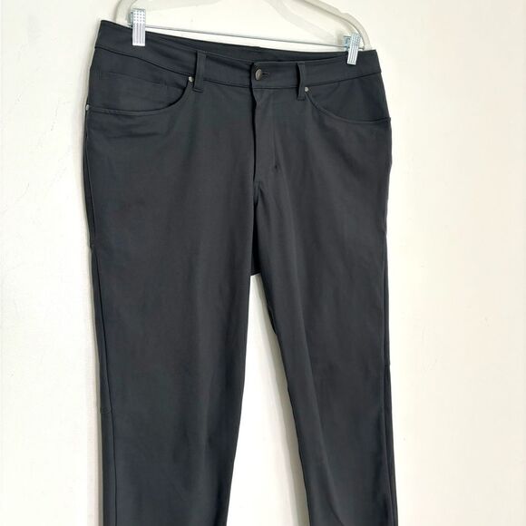 Lululemon ABC Slim-Fit 5 Pocket Pant 28"L in obsidian - Picture 13 of 14